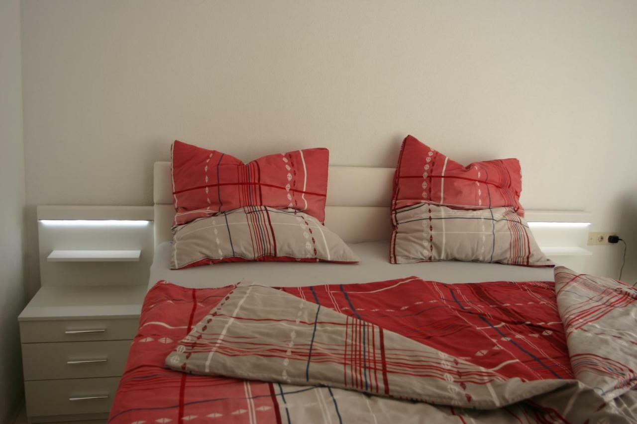 Apartmentbuymetzingen Riederich Εξωτερικό φωτογραφία
