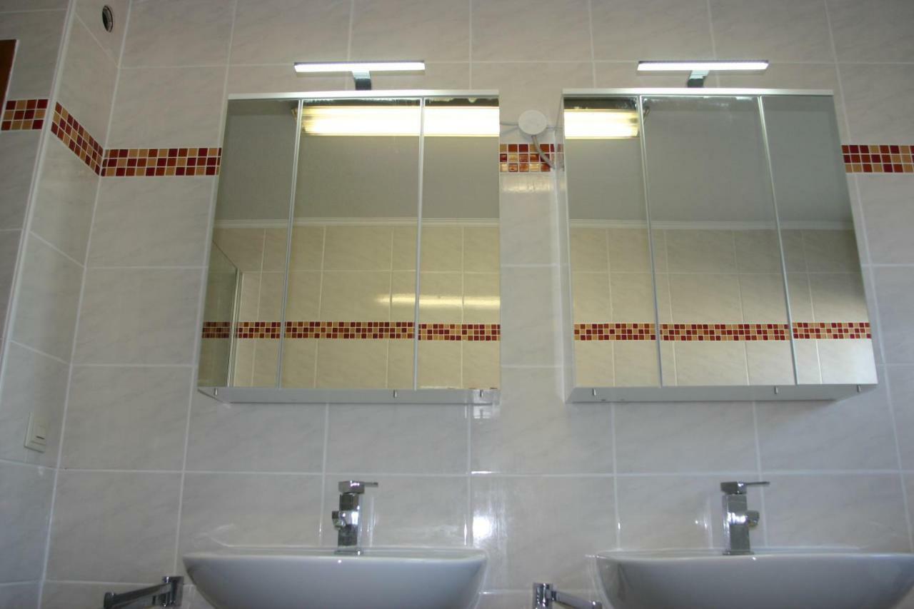 Apartmentbuymetzingen Riederich Εξωτερικό φωτογραφία